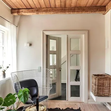 Spacious Farm Villa *